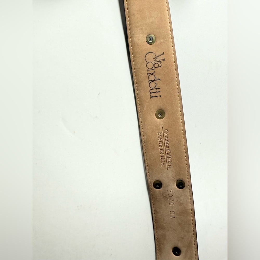 Via Condotti Black Belt with Gold and Silver Lion Buckle - Picture 5 of 6